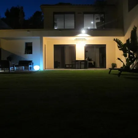 Villa L Olivier A *